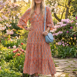 Cláudia - Vestido Midi em Camadas com Decote em V e Padrão Geométrico