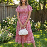 Constança - Vestido Midi com Ombros à Mostra e Estampa de Flores
