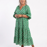 Mariana - Vestido Midi em Camadas com Decote em V e Estampa Floral