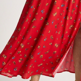 Diana - Vestido Midi com Decote Quadrado e Padrão de Flores