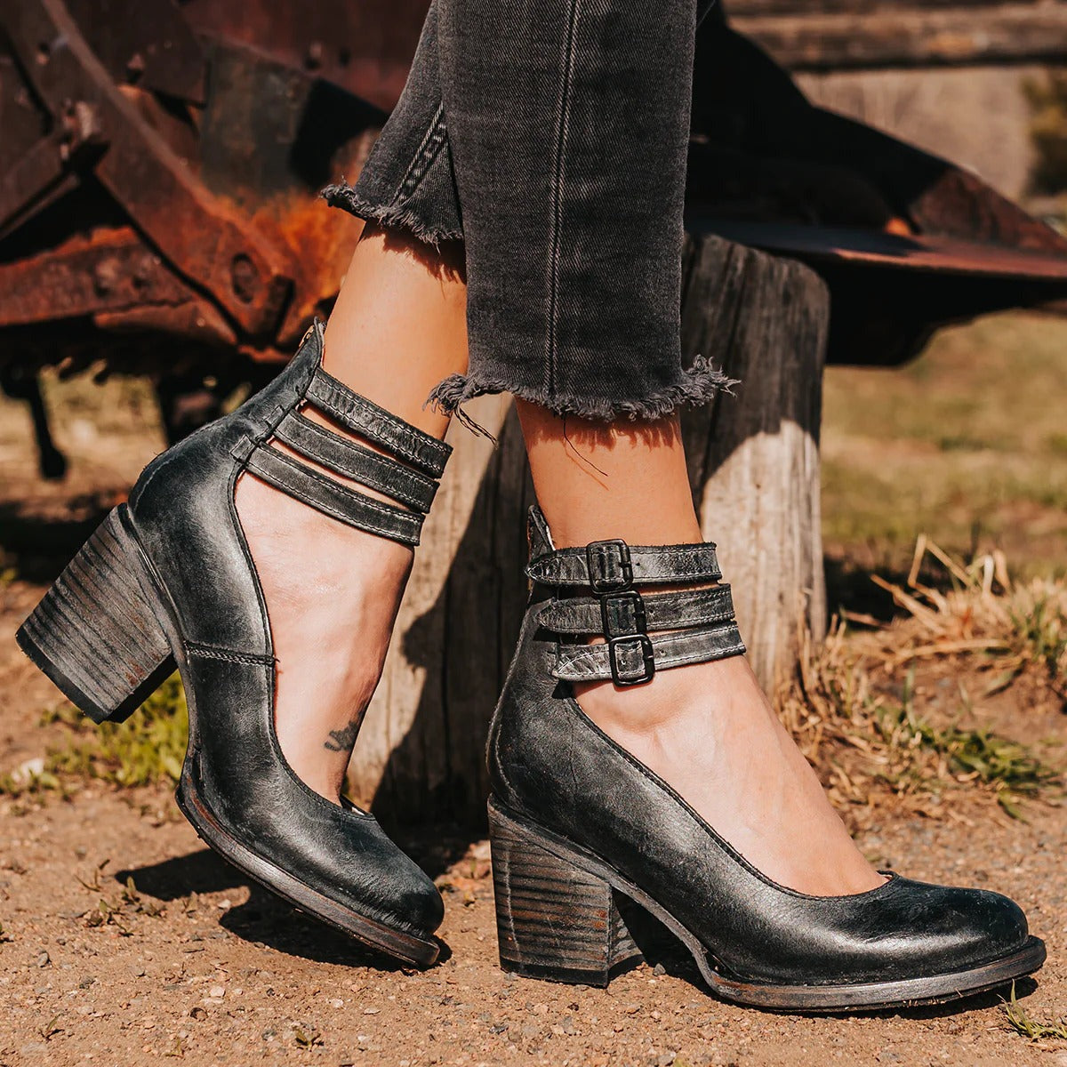 Mariana - Sapatos de Salto com Fivela