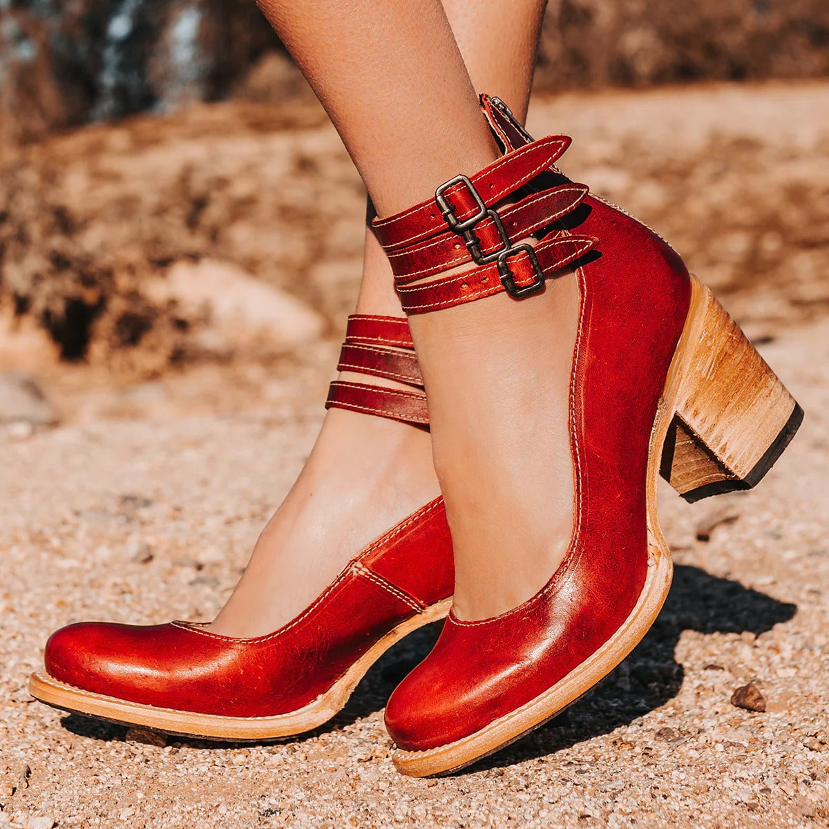 Mariana - Sapatos de Salto com Fivela