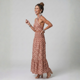 Joana - Vestido Midi com Estampa Geométrica e Alças Cruzadas