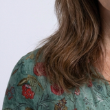 Flávia - Vestido Maxi com Decote em V e Mangas Três Quartos