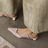 Estela - Sapatos Slingback em Couro