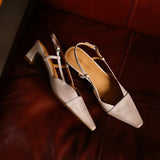 Estela - Sapatos Slingback em Couro