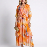 Rita - Vestido Maxi em Camadas com Decote em V e Cinto