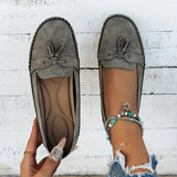 Ana - Loafers Clássicos com Franja