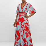 Inês - Vestido Floral de Manga Curta com Decote em V