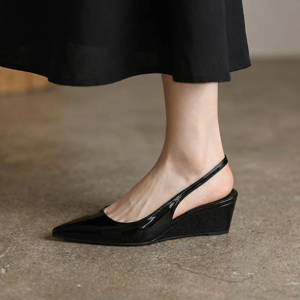 Mafalda - Sapatos de Salto Wedge com Fivela